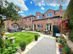 5 Bed in York 77267